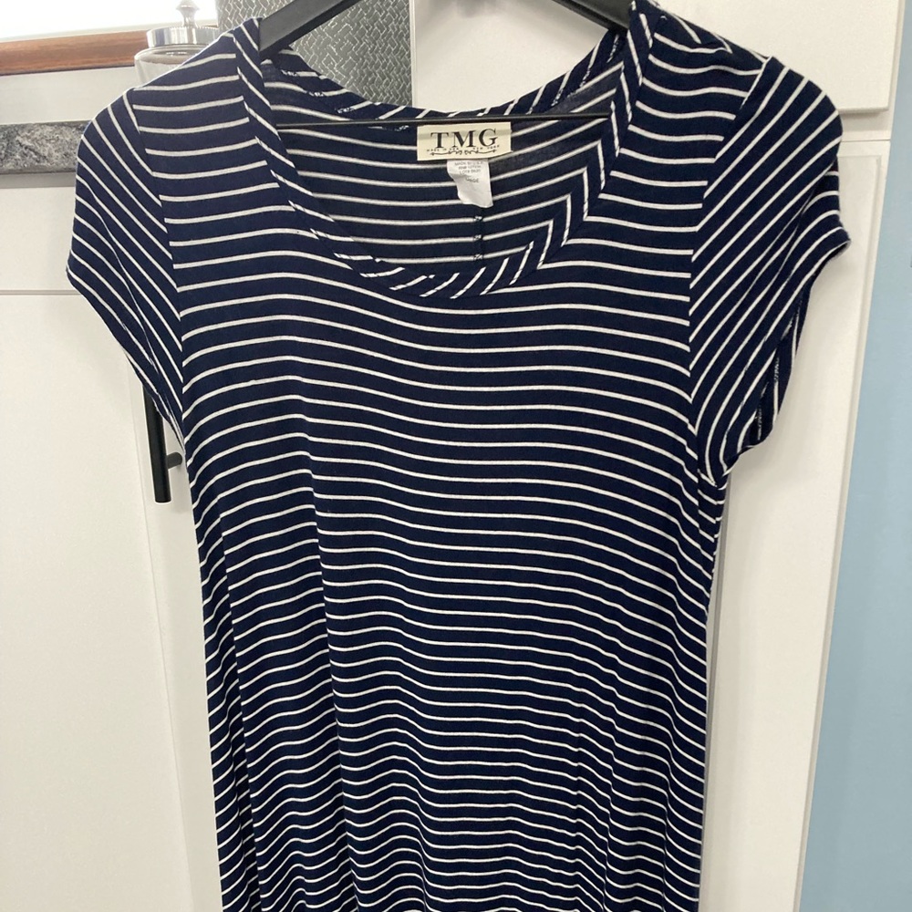 Used TMG Large Navy and White scoop neck soft Mini Dress great shape